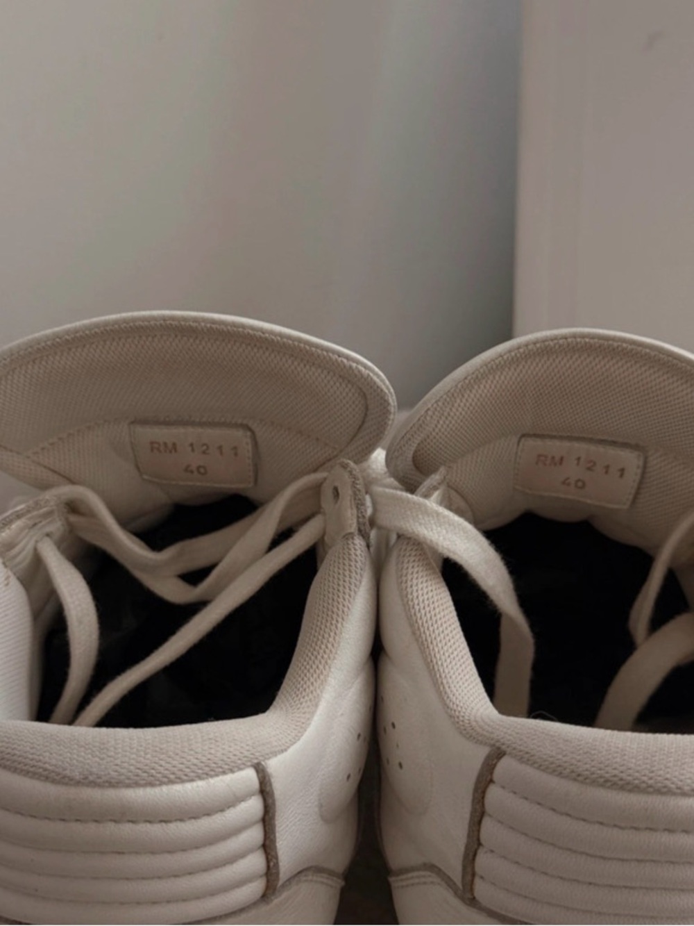 Celine White High-Top Sneakers | Size 40 | Full Set - Picture 11 of 14
